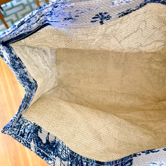 Dior Around the World Raffia Tote Set. Includes Le Baum & LipGlow New SEALED GWP - Picture 5 of 15